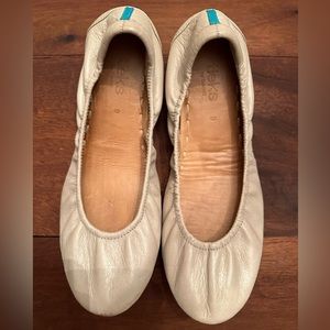 Tieks Taupe Ballet flat Size 9